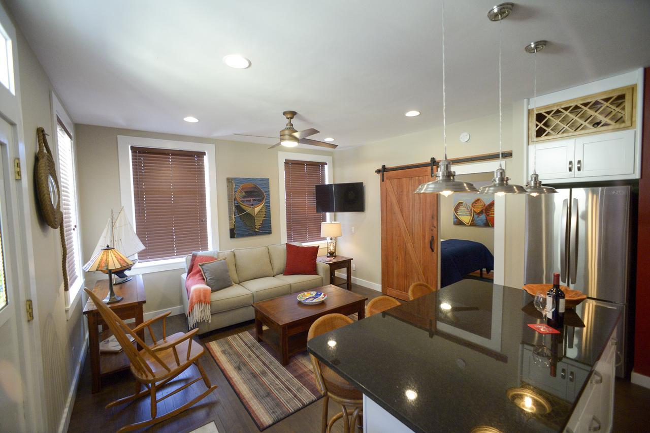 Captain'S Quarters Vacation Rental フライデー・ハーバー エクステリア 写真